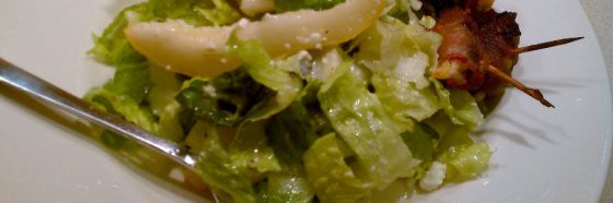 Ensalada de pera y cangrejo