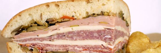 Muffuletta: un sándwich de Nueva Orleans Muffuletta: un sándwich de Nueva Orleans