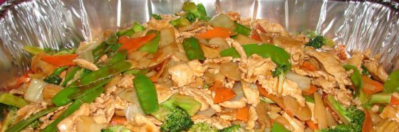 Chop suey de pollo