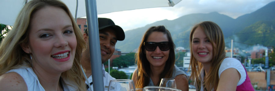 Mercadoc llega a Centro San Ignacio para darle sabor a la Navidad