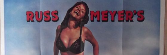 4 razones para recordar al director de cine erótico Russ Meyer