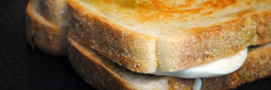 Sándwich de mozzarella