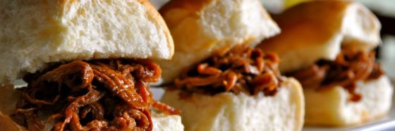 Sándwich de cerdo BBQ