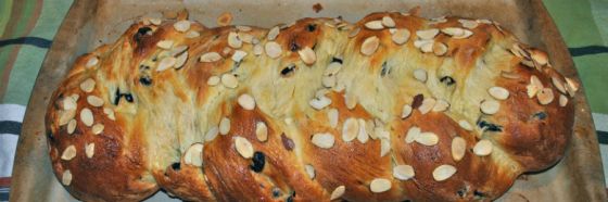 bread plait almond