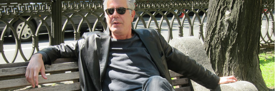 esnobgourmet razones celebrar legado Anthony Bourdain
